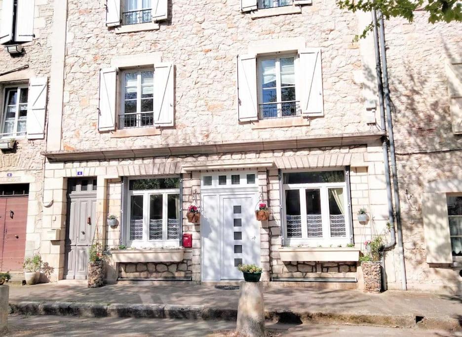 Appartement Au Rez-De-Chaussee Souillac Esterno foto